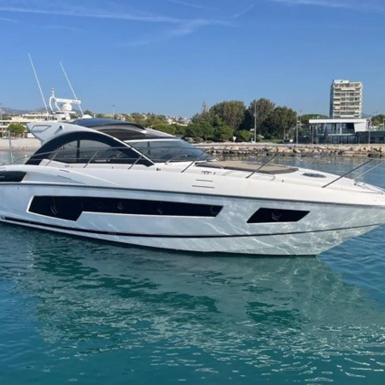 SUNSEEKER SAN REMO 485